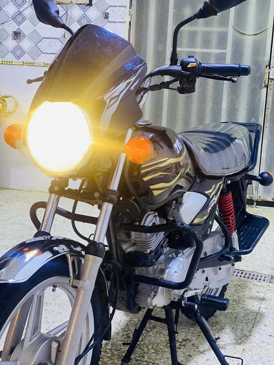 دارجه TVS 2018 اوراق مكفوله بمليون 350 للستفسار لتصال على  ***********
