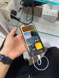 آيفون ١٣ برو ماكس • ٢٥٦ • ابيض