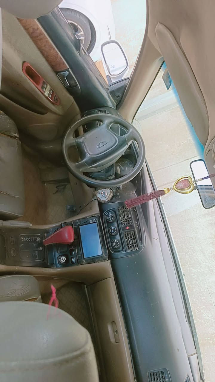 دايوالانوس موديل ٢٠٠١ بسمي سياره حلوه مكانها سماوه 
سعر ٢٨ رقم تليفون *********** ابوعباس

نص مكتوب في الصور:
- CAMON 30 • 23mm f/1.8 1/252s ISO50