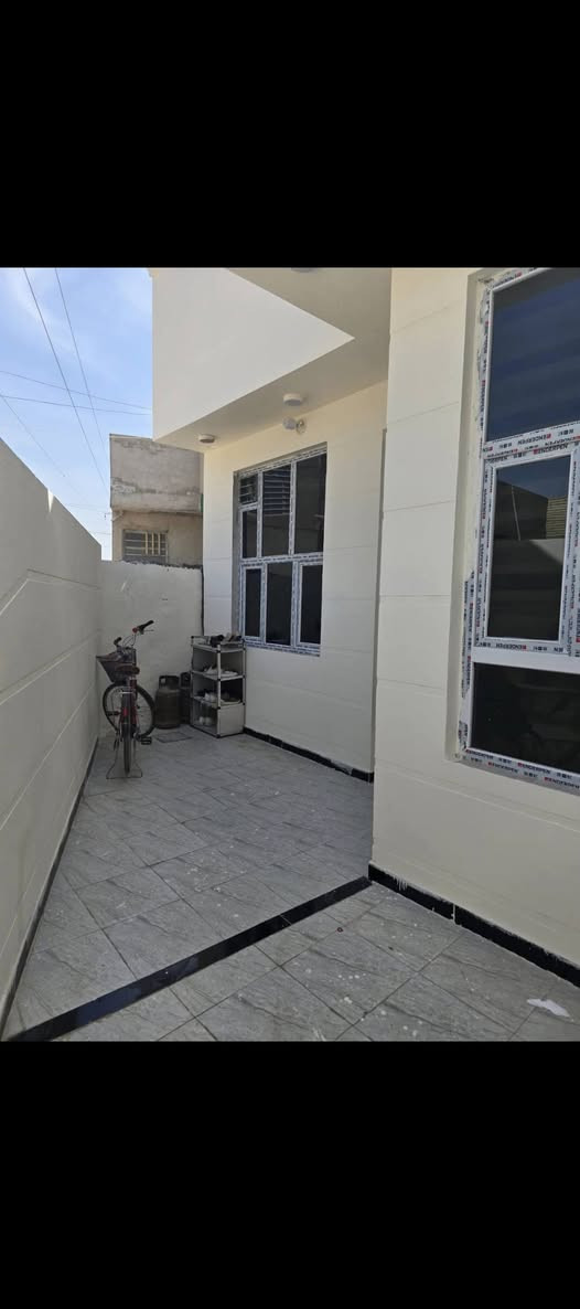بيت للبيع بحي ذويب الثاني قرب اسواق توشه مساحه 130 متر الواجهيه 13 متر ونزال 10 كامل مكمل ماناقصه شي السند 25 طابو زراعي بي غرفتين نوم
                السعر 45 وبي مجال 
     *********** / *********** بيع فقط
           اعتذر عن بيع بالقسط او مراوس
