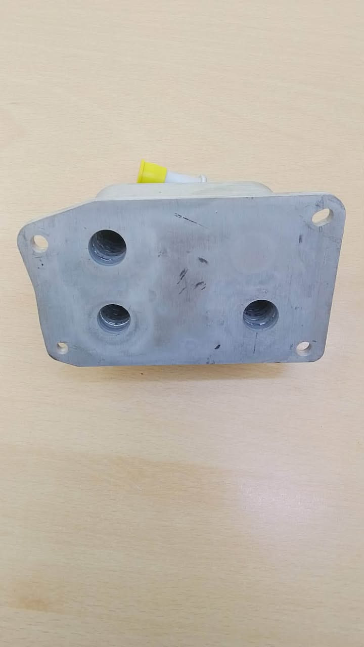 مبرد زيت المكينة

🚘 مبردات زيت المكينة متوفرة عدنا 🔧

إذا تدور على مبرد زيت المكينة (Engine Oil Cooler) لسيارتك، متوفر عدنا لموديلات شفروليت وGMC اللي نشتغل عليها:

🚗 Chevrolet
• Traverse
• Equinox
• Blazer
• Malibu
• Trailblazer
• Trax

🚙 GMC
• Acadia
• Terrain

✔️ جودة عالية
✔️ أسعار منافسة
✔️ متوفر حسب الموديل

📦 شحن إلى جميع محافظات العراق.

📞 للاستفسار والطلبات:
***********

📍 بغداد – ساحة الطيران – أول فرع يساراً مقابل أسواق الريان.

محمد الصفار لقطع غيار السيارات 🌹

#شفروليت #GMC #مبرد_زيت #مبرد_زيت_المكينة #EngineOilCooler #قطع_غيار #Chevrolet #بغداد #العراق
