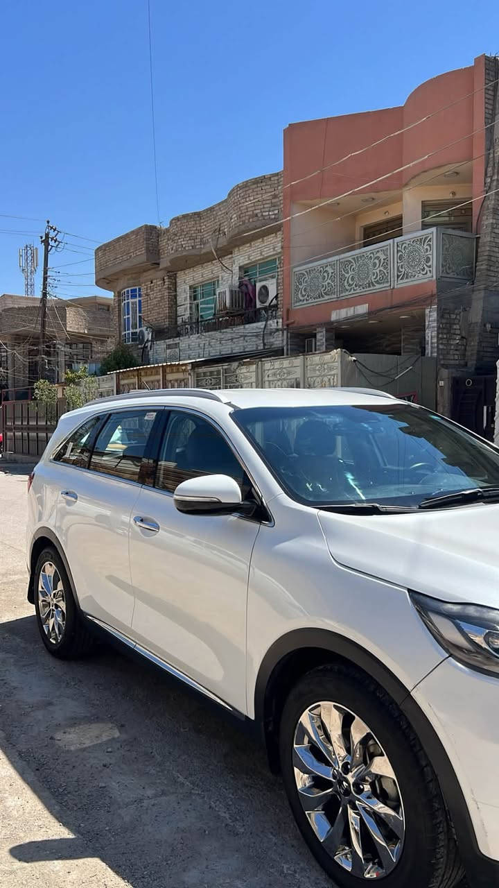 كيا سورنتو موديل 2019
السيارة خليجي

رقم بغداد 

المواصفات :

محرك ٦ سلندر 

٣ قطع تبريد 

ماشية ١٢٤ الف 

داخل جلد 

وضعيات سياقه

مقاعد وصندوق كهرباء 

لد امامي خلفي 

حساس امامي خلفي 

تحكم ستيرن جهتين

مري شفط 

إشارات ترحيب 

كار بلي 

ويل كب ٢٠

* السيارة فول مواصفات ما عدا البنراما والفورويل 

اكو ملاحظات ذاكرهم بالفيديو 

السعر 225$ وبيها مجال 

المكان بغداد البلديات 

للاستفسار : ***********
