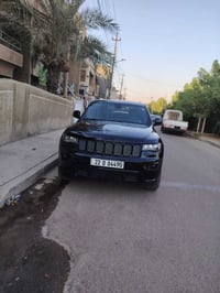 🚗 للبيع: جيب غراند شيروكي موديل 2022 (بلاك توب) ⚡️ ​، وارد أمريكي وبحا...