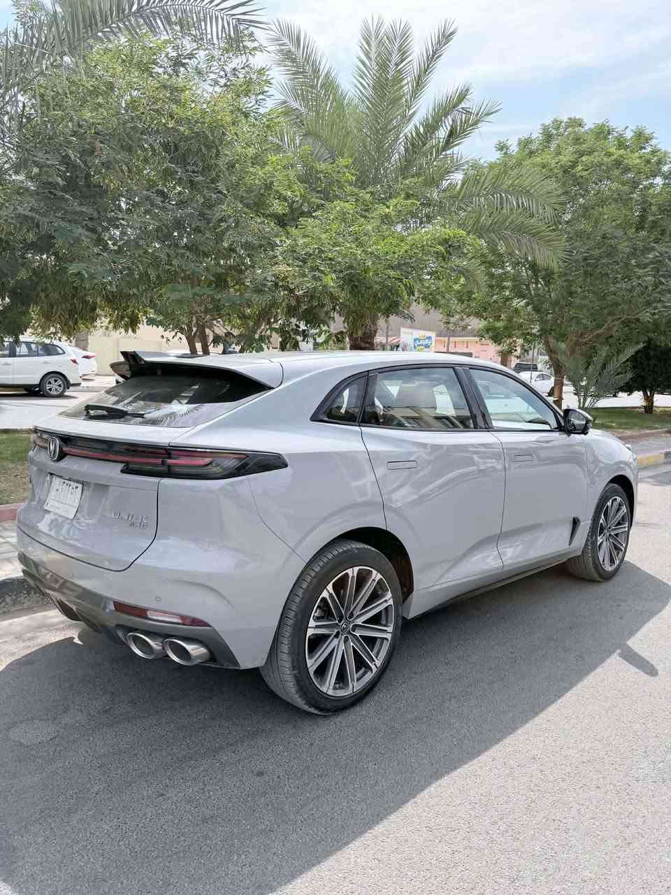 للبيع | شانجان 2024 يوني كي
إذا تدور سيارة حديثة، فخمة، مواصفاتها تخبل و سعر معقول… هاي تفيدك 

 رقم بغداد
محرك 2000 توربو
لون سمنتي 
 
السيارة خاضعة لضمان شركة البخيت 
مكفوله 
(وكالة شانجان في العراق )
ماشيه ١٤ كيلو 

 أبرز المواصفات:
 • شاشة كبيرة + 3 شاشات للعدادات
 • سستم صوت Sony  9 سماعات+ سماعات بمقعد السائق
جلد النابا لون جملي بانوراما
 وتايرات وكاله قبل سبوع مبدلهن السياره جديده وضع شركه 
 • ويل ضخم 21 إنج 
 • 5 كاميرات رؤية كاملة
 • رادارات (أمامية + جانبية + خلفية)
 • مانع تصادم
 • إنارة LED
 • مقاعد جلد (تدفئة + تبريد + خزن ميموري)
‏ • Auto Hold
 • فور ويل (دفع رباعي)
 • 3 وضعيات قيادة (Eco – Normal – Sport)
 • جنطة كهرباء
 • بصمة + دخول ذكي
 • تشغيل عن بعد
 • تسجيل DVR اثناء القيادة
دوسات كهربائية مخفيه 
 الموقع: بغداد
 السياره رقم بغداد دولي بسمي السياره سعرها ٣١ مليون   بسمي السياره مع التقدير والاحترام رقمي ***********
*السياره بعدها بضمان الوكاله 👍 بغداد, العراق
