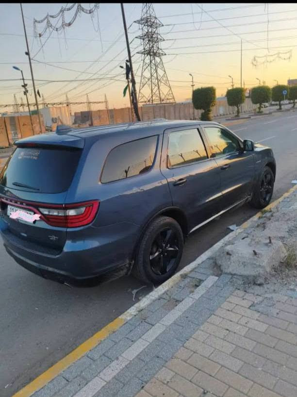 السلام عليكم دورنكو 2020 حادثها جاملغ الايمن وباب الصدر مبدل وارد امريكي   فول مواصفات ماعده الفتحه  رادارات شاشه كبيره تحكمات ستيرن + شفتات جنطه كهربائية كشنات كهربائية  الون سياره مميز حداديه جديده تخم تاير باتري جديد السياره جديد باسمي مكان السياره بغداد@اتصال على رقم *********** 
السعر دفترين بيها مجال حق جيه
