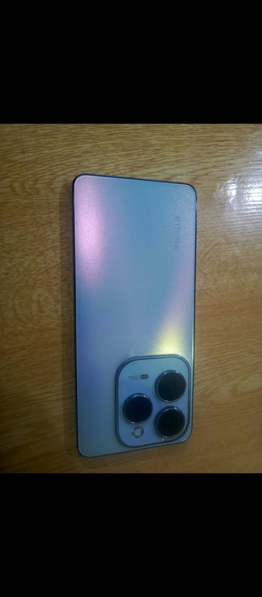 📱 للبيع: انفنكس هوت 40 برو (Infinix Hot 40 Pro) - نظافة فول مع كامل ملحقاته
الجهاز بلادي 100٪ مامبدل بيه أي قطعه و نضيف وخالي من المشاكل
كارتونته موجوده مع الجهاز + شاحنه الاصليه مالته
معالج قوي للألعاب Helio G99 Ultra
شاشته 120Hz سلسه جدا وكامرا 108 ميجابكسل
البطاريه 5000 ملي امبير اداء قوي يدوم يوم كامل
التلفون جاهز من كل النواحي و افحص قبل ماتشتري 
مكان صلاح الدين بيجي
السعر 165 ألف وبي مجال جدا بسيط
تواصل ***********
