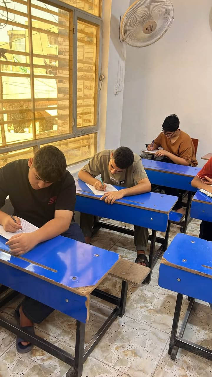 نستقبل العام الجديد 
بدروس التقويه. لضمان التفوق والنجاح 
(مركز طريق العلم)
***********
