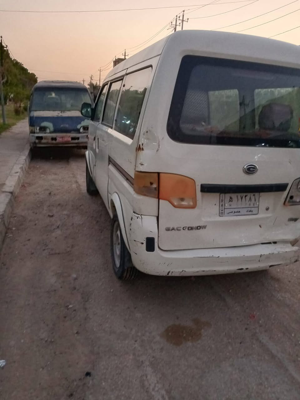 كنو ٢٠١٢ للبيع محرك وكير حاويه جدد  سياره بدون صبغ مكاني بغداد الدورة السعر 28 هاتف ***********
