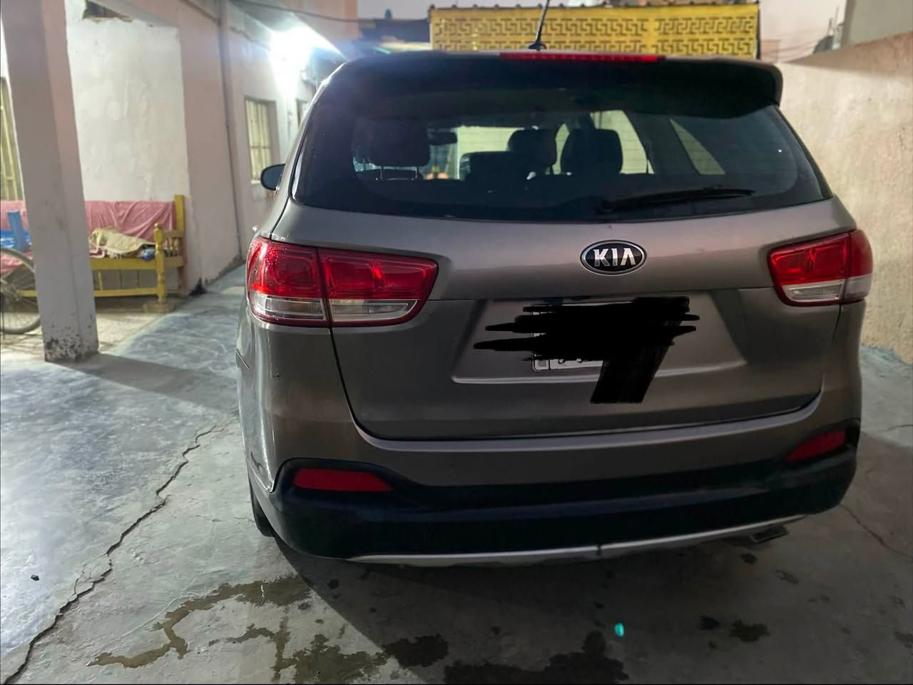 KIA SORNTO
المحرك  2.4  
أمريكي 
ماشيه 109 ميل 
بيه تلث قطع 
للاستفسار  اتصل 
***********
