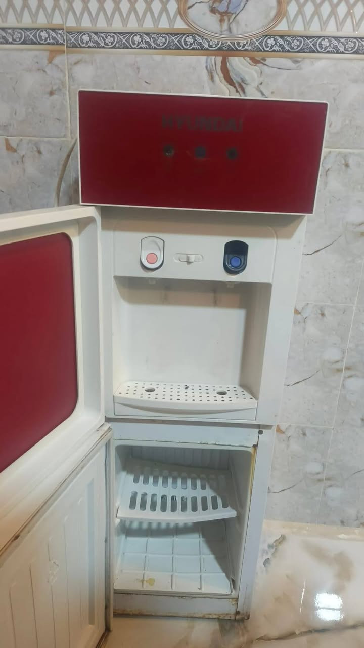 السلام عليكم براد للبيع شرط الشغل ع الفحص السعر ٧٥ مكاني النجف الاتصال ع الرقم *********** او مراسلت الصفحه
