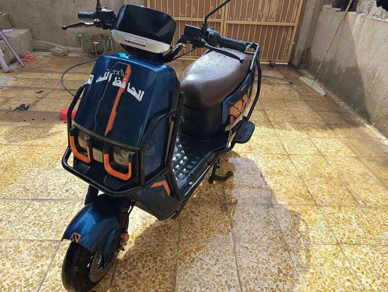 *********** عليكم عندي موطور اسموساو+سرعتو70++لايت زنون عالي ناصي+اشيريمين ياسار+بريك دسك+باتريتوجدادشرط الفصح+السعر650اوبيمجال الطيبين+***********+***********
