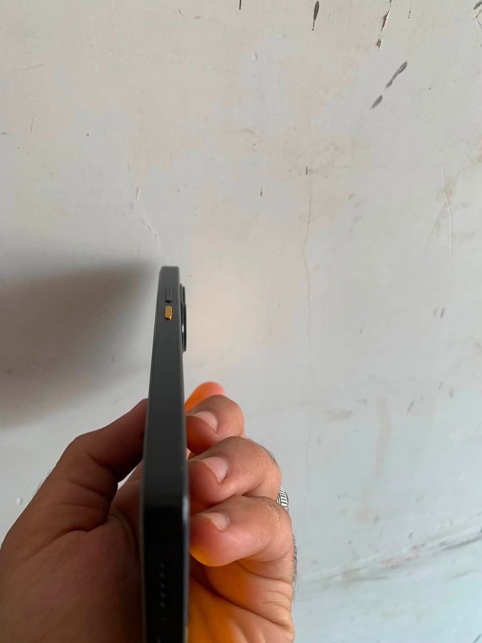 Poco x7 pro
بطاريه ٩٢ 
ذاكره ٥١٢
بوبجي ١٢٠ فريم 
نسبت البطاريه ٩٢ 
شاشه ١٤٤ هيرتز 
نظافه ٩٩%
كامل ملحقاته كارتونه وكيبل وشاحنه +حافظه 
دبل سماعه استريو 
مكاني جسر الدوار 
***********
