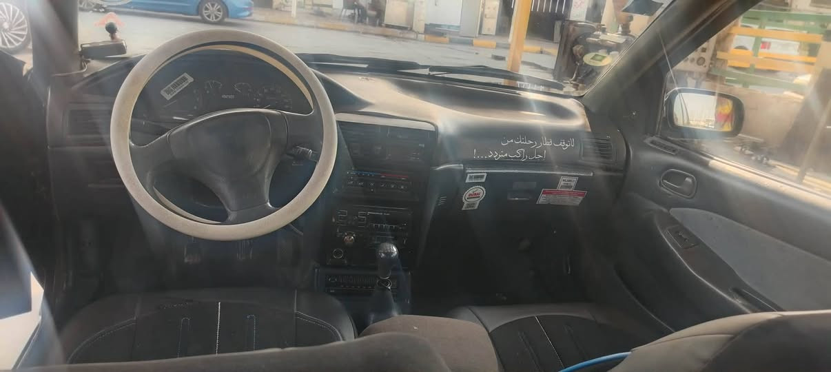 هكيا سيفيه موديل ٩٤ السياره بلاديه بيهه صبغ قليل يعني تكحيل تبريد شغال بس الكمبريسر بيهه ضعف حداديه كهربائيات كله بشرط السعر ٣٦ مكان السياره صويره الاتصال ***********
