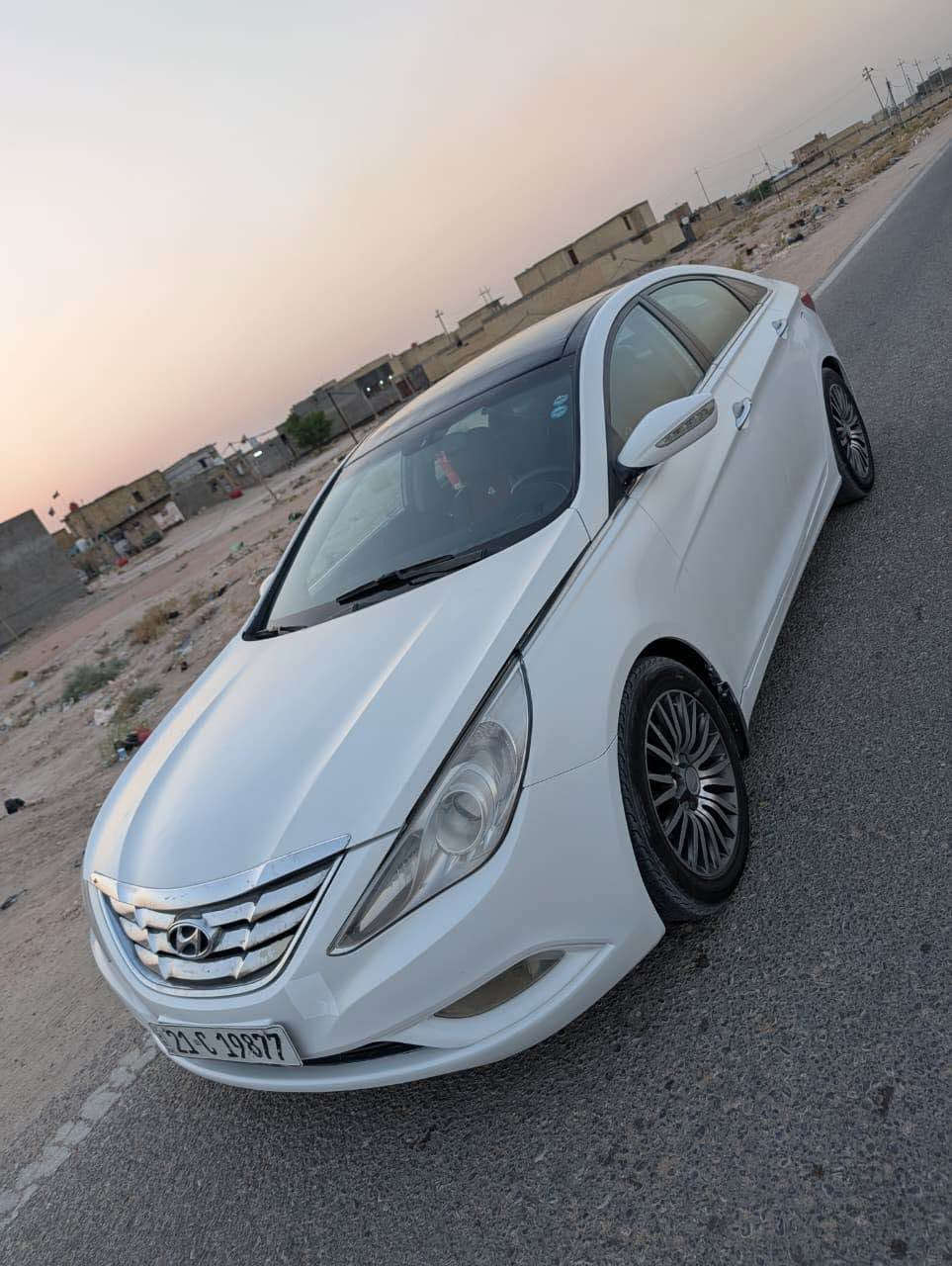 ***********
سوناتا 2012 خليجي فول 1/1 رقم سليمانية انكليزي تحويل وكاله مباشر سنويه جديده السعر 94$
فول مواصفات محرك 2400دوش بصمه بانوراما شاشه كاميرا حساس تحكم كشن كهرباء جلد تبريد قطعتين ويل 18 لد
الكير والمكينه جديد تبريد تخم تاير كله نظيف بيها 4 قطع صبغ    جهه السايق  العنوان الحيدرية بين كربلاء والنجف كربلاء, العراق
