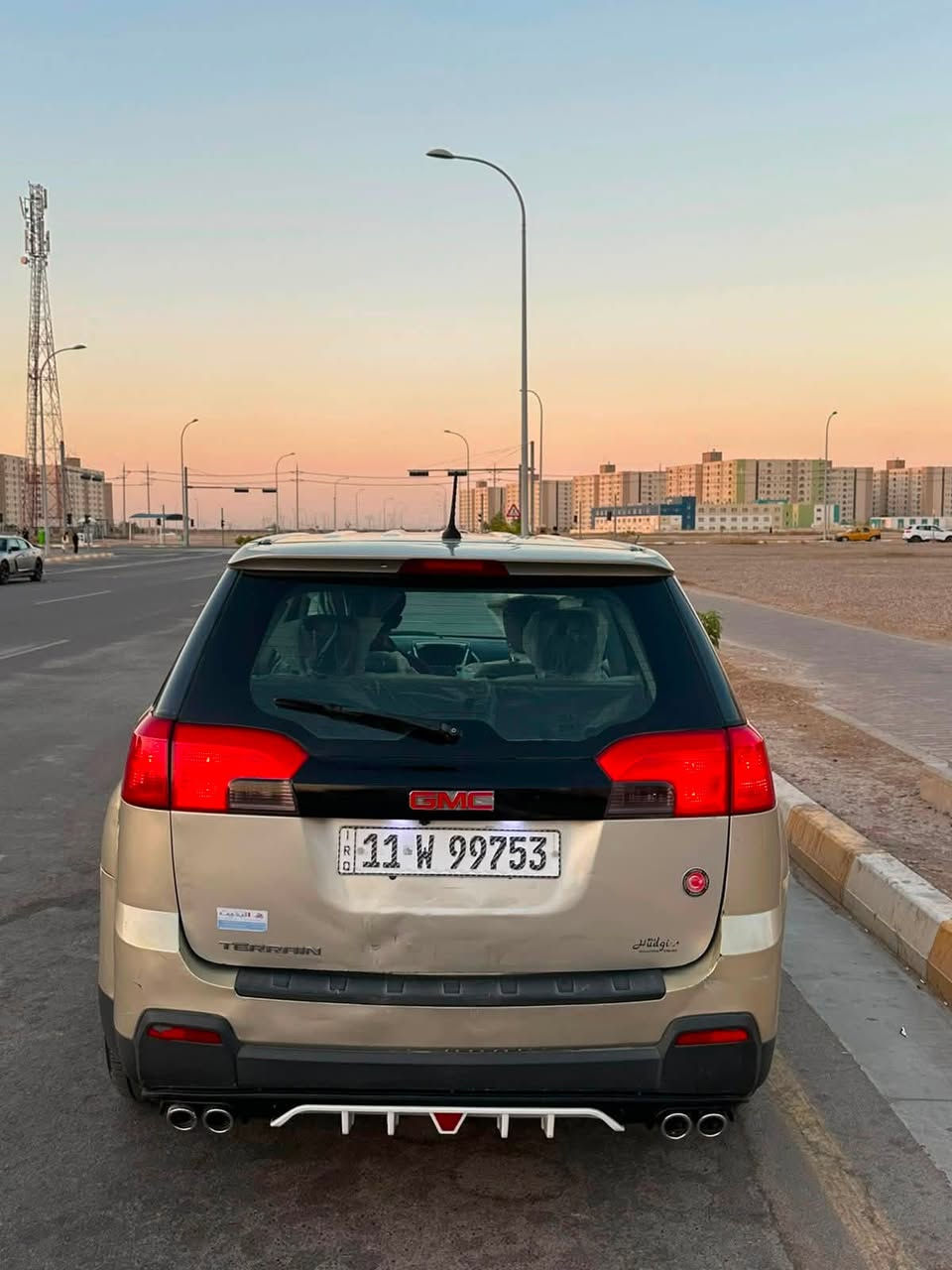 جمسي تيران ١٣ خليجي حجم المحرك ٢٤٠٠
٤ سلندرحادث خلفي بالحوض صبغ جاملغات خلفية + باب خلف الصدر 
مكينة كير تبريد جاهزة باسمنة بغداد انكليزي 

بغداد بسماية أو الامين السعر ٨٨ $
***********
