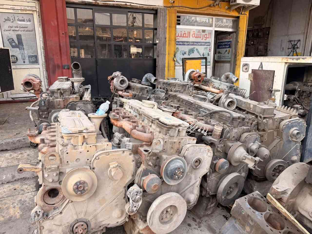 سلام عليكم
يتوفر كمنز 24ولف 114
بيهن خيط بخار كامل تفرعات 
سعرالوحد 9اوراقه واذا كلهن يختلف السعر ابيع طافي 
المكان بغداد كراده 52
***********
