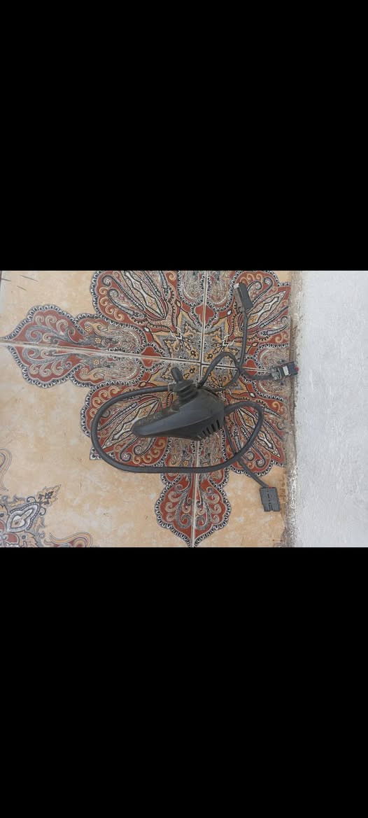 للبيع كير عربانه نضيف ممستخدم
شغال   الثريده بخدمته 
***********
