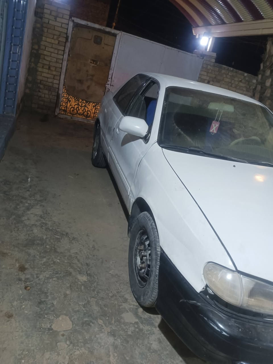 سياره الانترا دمعه مديل 1994 رقمهه واسط تنقص شويه عوزهه ترتيب شويه راعيهه موجود ويريد تحويل تبريد عوزه بس غاز كير ومكينه حاويه جديده كلش اي غرامات اني اتكفل سعرهه 21اتصل وتدلل المكان واسط الكوت ه‍ ***********
