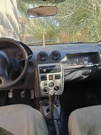 رينو • موديل ٢٠١٠ • للبيع