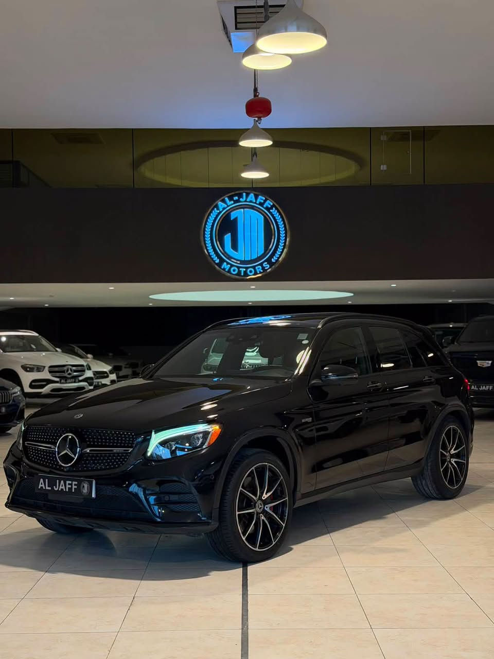 السلام عليكم
للبيع فقط
مارسدس GLC 43 AMG 
محرك 6 سلندر بي توربو موديل 2019 ماشي 98 الف كيلو
فول الفول 4 فصوص
بانوراما وجكات وكامرات 360 درجه وحساسات ورادارات وبصمات وكشنات رياضيه جلد وخزن وتدفئة وصندوك كهرباء وصوت صالنصة رياضي وبعد كلش هوايه مواصفات )
السياره وارد امريكي بدون صبغ او تبديل او ايرباك فقط بالتاير و گير ومكينه بشرط  ورقم الشاصي بالصور

السيارة مرقمه وجاهزه
السعر : 265 $ ورقه 
للأستفسار:***********
العنوان:السليمانية المعارض الجديده معرض (الجاف)
