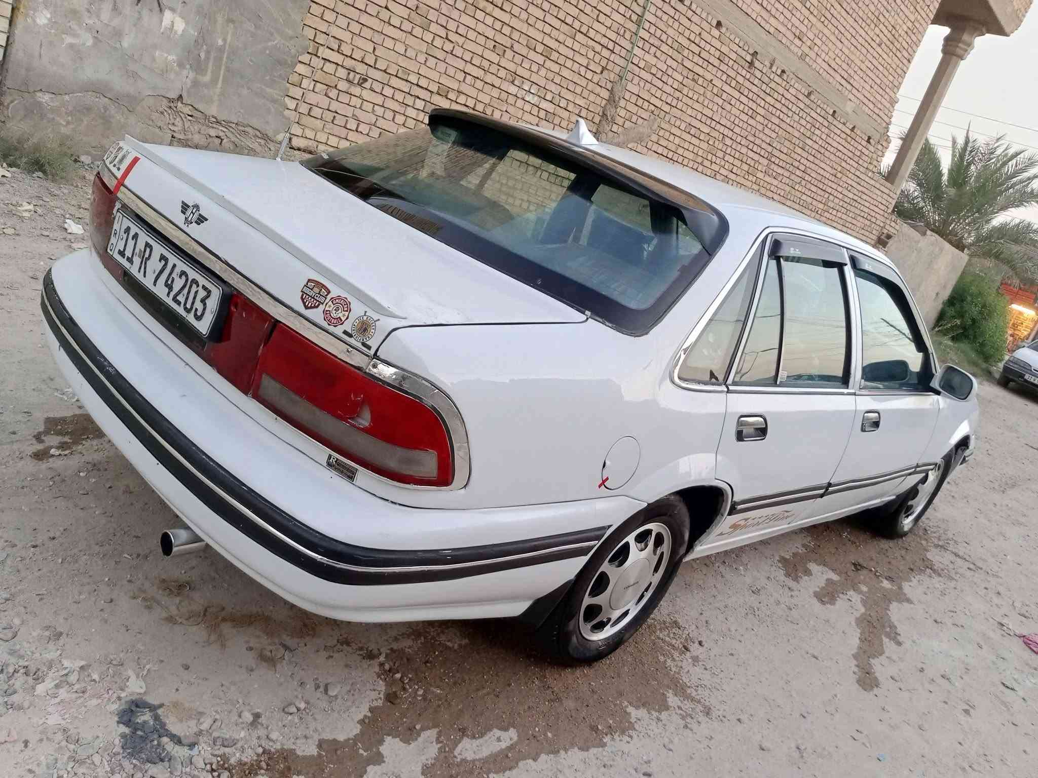 السلام وعليكم
دايو برنس موديل1994
الون ابيض ..... 
رقم بغداد بسمي الدولي . مشروع
سنويه لل ٢٩وطني  ... تحويل ثاني يوم بسمي 
تبريد شغال كنبريسر بي صوت 
كير وتماتيك...  
محرك مفتوح .....2000
كير ومحرك حاويه جدد مكفولات
ماشالله بيه نعومه فول  
ويل كب مجلي لونين 
تخم تاير....... باتري جديد
كهربائيات كله شغاله .... 
مشط ستيرن باور سلف داينمو راديتر كله جديد 
شرط لاضربه ولا طخه ولا كص ولا خياس فقط صبغ  بالفرن تعمير درجة اولى
صدر خلفي أمامي جديد 
غرفتها جديده ...دواخلها جدد بطاين جدد كشنات جدد دشبول جديد كاعيده جلد ارضيه جديده
اسف عل اطاله الشراي يتصل
الهاتف ***********
مكان سيارة بغداد
السعر 36
اتصل ع الرقم فقط
