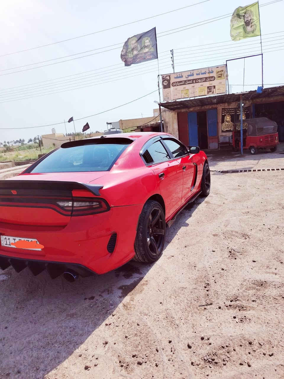 السلام عليكم جارجر sxt امريكي

 لون مميز أحمر طماطه
 
ماشيه 115 مايل

الموديل 2018 

 الحادث مالتها كلش حلو الجاملغ الخلفي صبغ ضربه سطحيه وباب الصدر والبنيد كلير فقط بدون لا ضربه ولا معجون صور الحادث مرفوقه بالمنشور

رقم بغداد باسمي هزه جديده

المحرك : 6 سلندر تو ويل

سياره جديده بمعنى الكلمه كير ومكينه بشرط قبل يومين سوتيلها حداديه كامله وره وكدام طخم تاير جديد قبل يومين شديته

المواصفات 

شاد لها كاتش كان 

شاشه كبيرة مع نظام ملاحة GPS مع اشتراك ستلايت 

سستم صوت 

السياره محدثة كت كامل SRT دعاميات ودوسات ويل نجمه الخسفه القوية 

مقاعد جلد  لونين 

 مقعد السائق كهربائي 

 حساسات مع مانع تصادم خلفي . 

 تشغيل عن بعد 

 ستيرن كهربائي 

 محدد سرعة 

 تليفون بلوتوث 

 كاميرا خلفية 

 مرايا متحسسة للاضاءة العالية 

  شفتات بالستيرن 

 دخول ذكي (بصمة)                                                 

مكاني ميسان

السعر 200 وبيها مجال

رقم الهاتف ***********
