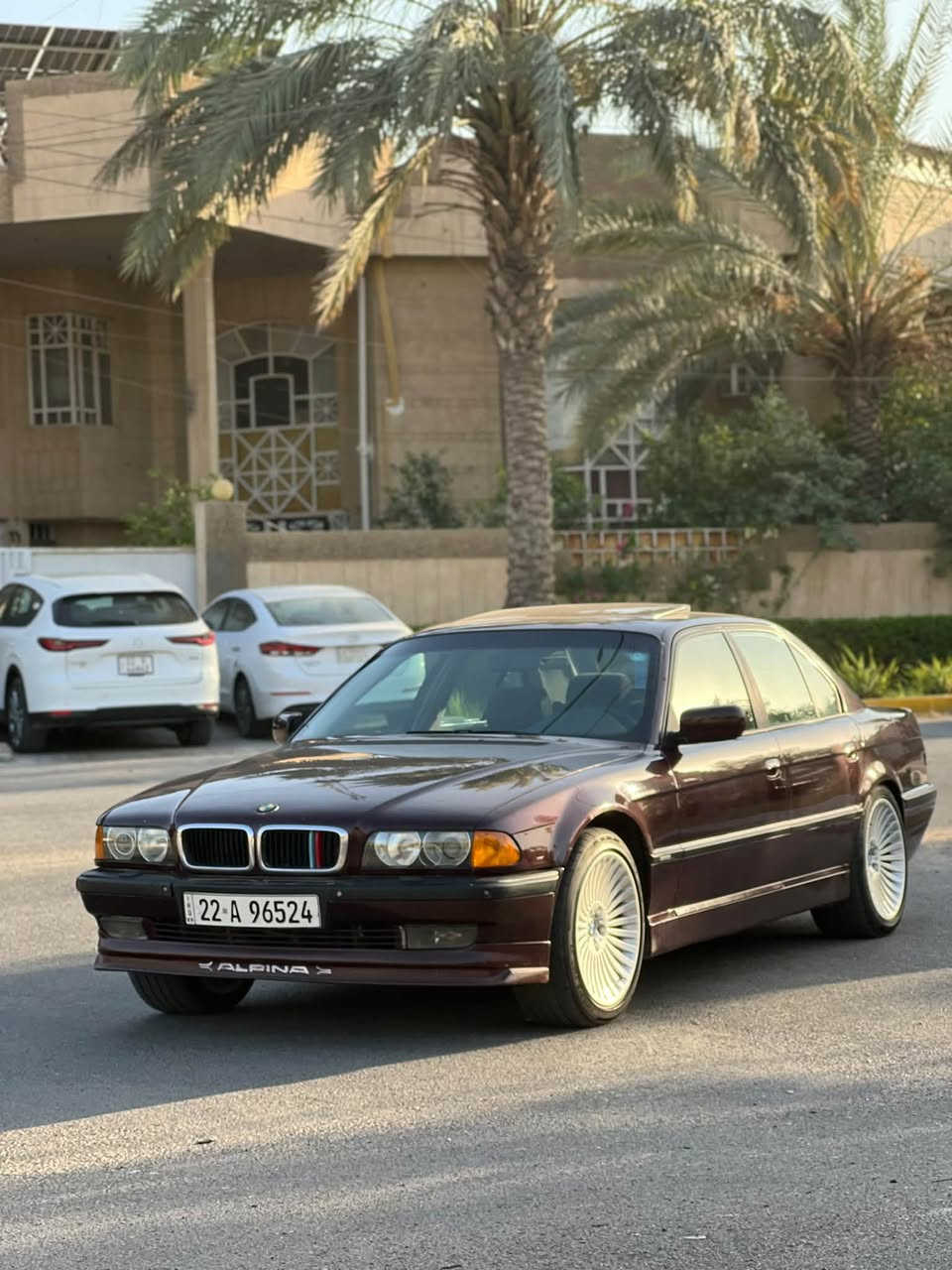 السلام عليكم للبيع بيئم خفاش 1996 728 اصل السياره جديده مناقصها اي شي رقم اربيل تحويل مباشر بيها رش جماليه مكان السياره بغداد السعر 75$ ***********
