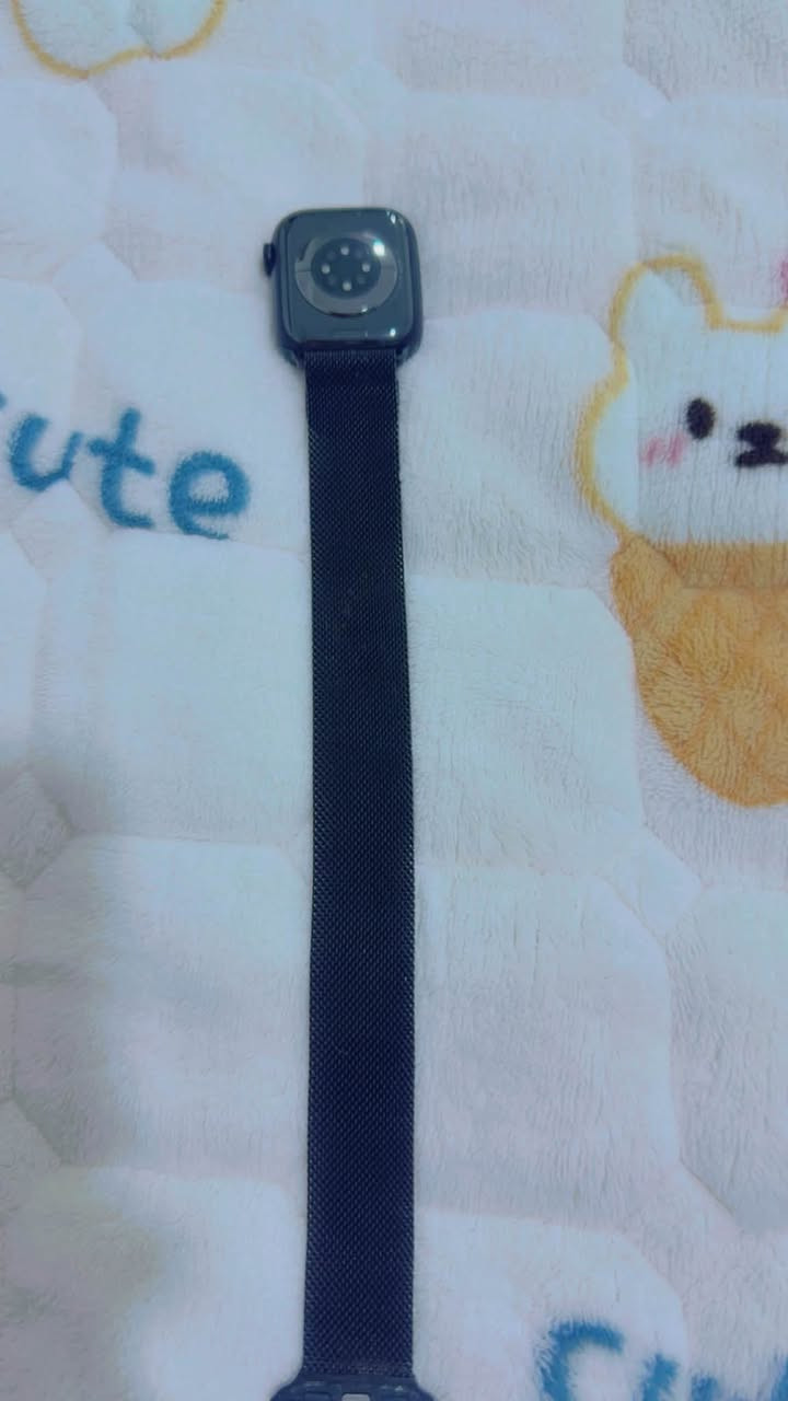ساعة ابل سيريس 7
41mm
GPS
بطارية 86%
ذاكره 32 
السعر 190
كل المواصفات موضحه بالصور 
للتواصل واتساب *********** 
مكاني بغداد
