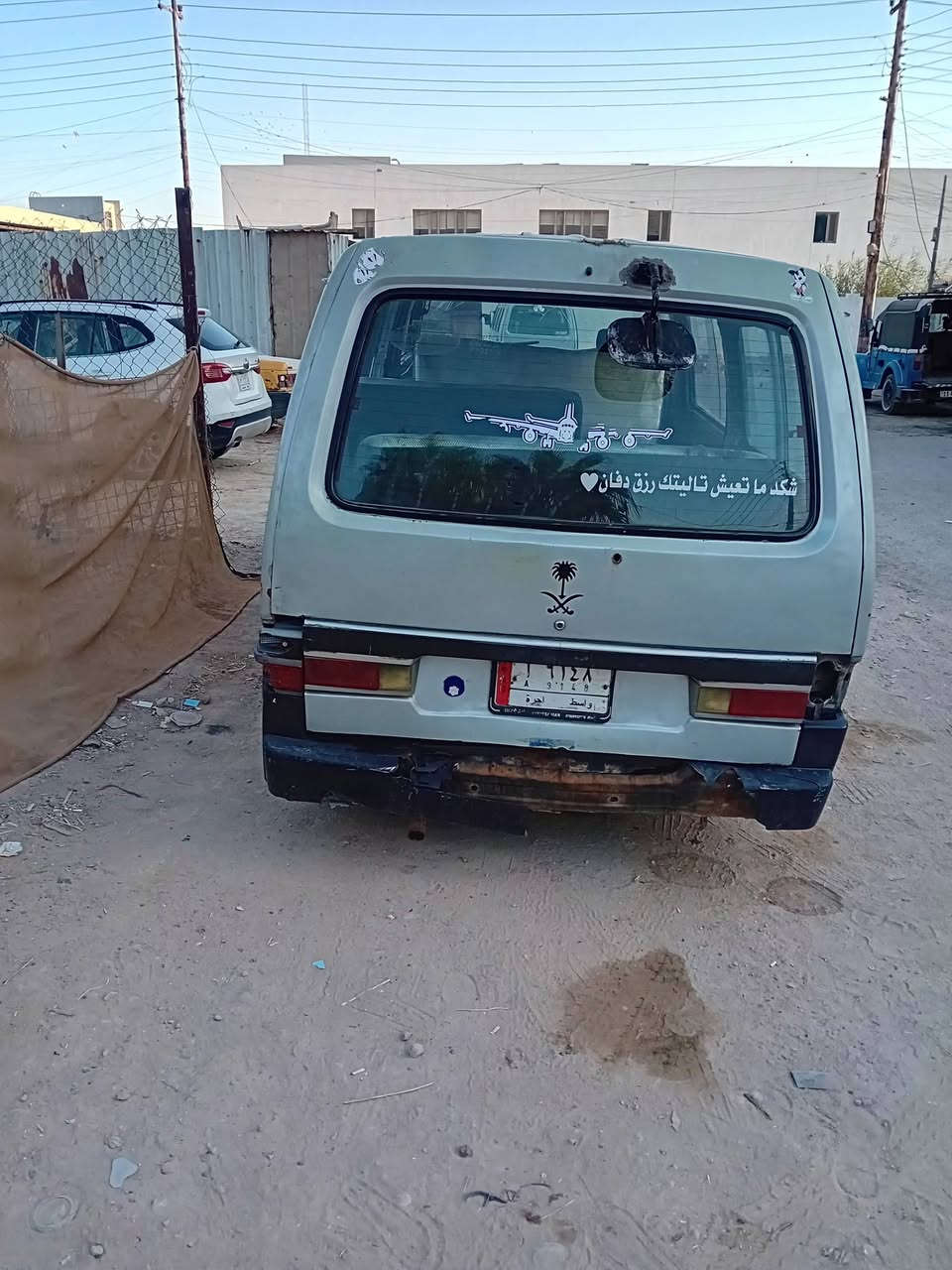 السلام عليكم كيا بستا للبيع موديل١٩٩٤
رقم واسط ألماني مكينه مجفته جديد كير اكسل مكفولات
السياره بحاله جيده وخير من الله   مكاني بغداد الحسينيه مال راشديه 
للاتصال ***********
