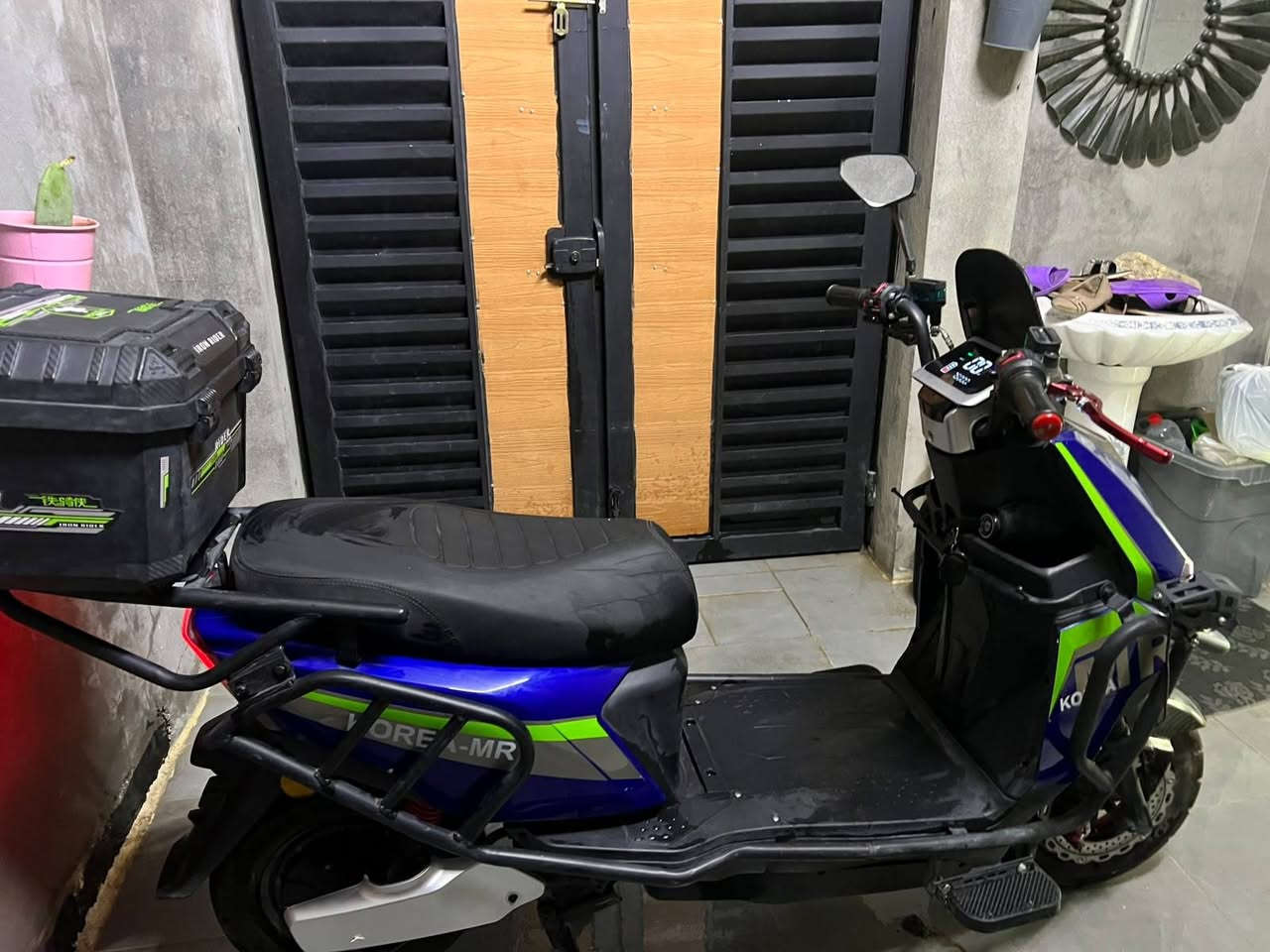 دراجه للبيع بعدها جديده صارلي شهر ونص من مطلعها من الوكيل شخط واحد ما بيها ب٦٥٠ بابل المركز***********
