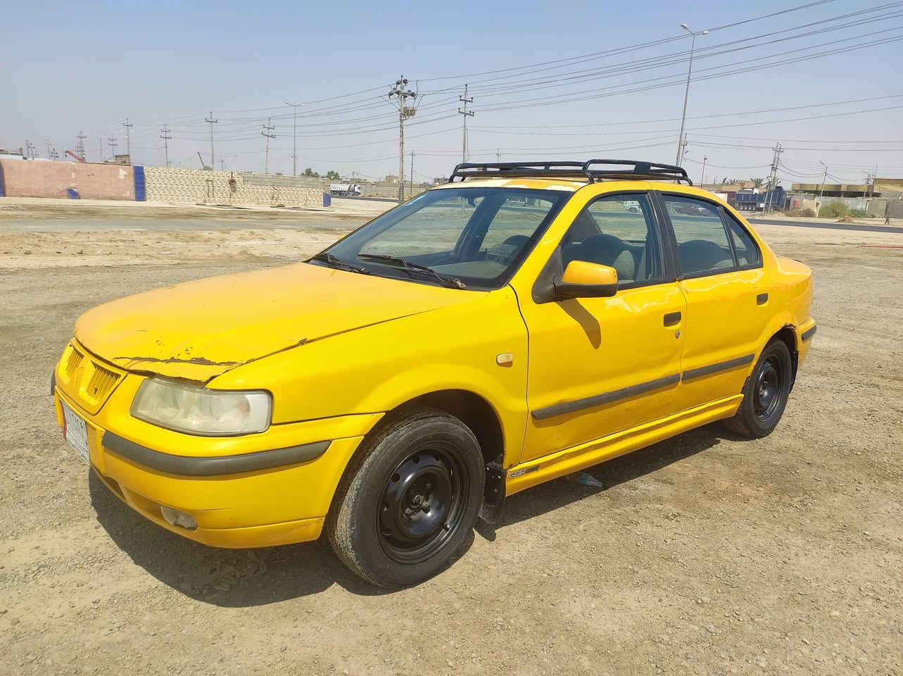 سياره للبيع البصره قضاء الدير السعر 20 وبيها مجال الاتصال ***********

