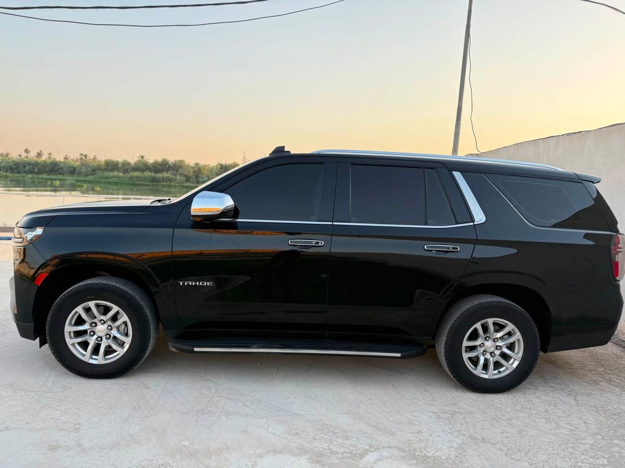 🚘 للبيع شفروليه تاهو LT2021
• وكالة منصور – خليجي
• ماشية 165 ألف كم
• فئة LT فول مواصفات 
• السيارة نظيفة ومستخدمة استخدام شخصي
• ملاحظه بيها  الصبغ فقط الوجة البنيد نص ربع مكفول من التبديل 

🔹 المواصفات:
• محرك V8 سعة 5.3 لتر
• خمس كامرات 
.بانوراما 
.فور ويل
تدفئة كشنات 
اوتو ستوب 
مري شفط 
السعر 410 وبيه مجال قليل

والاستفسار مراسلة او الاتصال
***********
