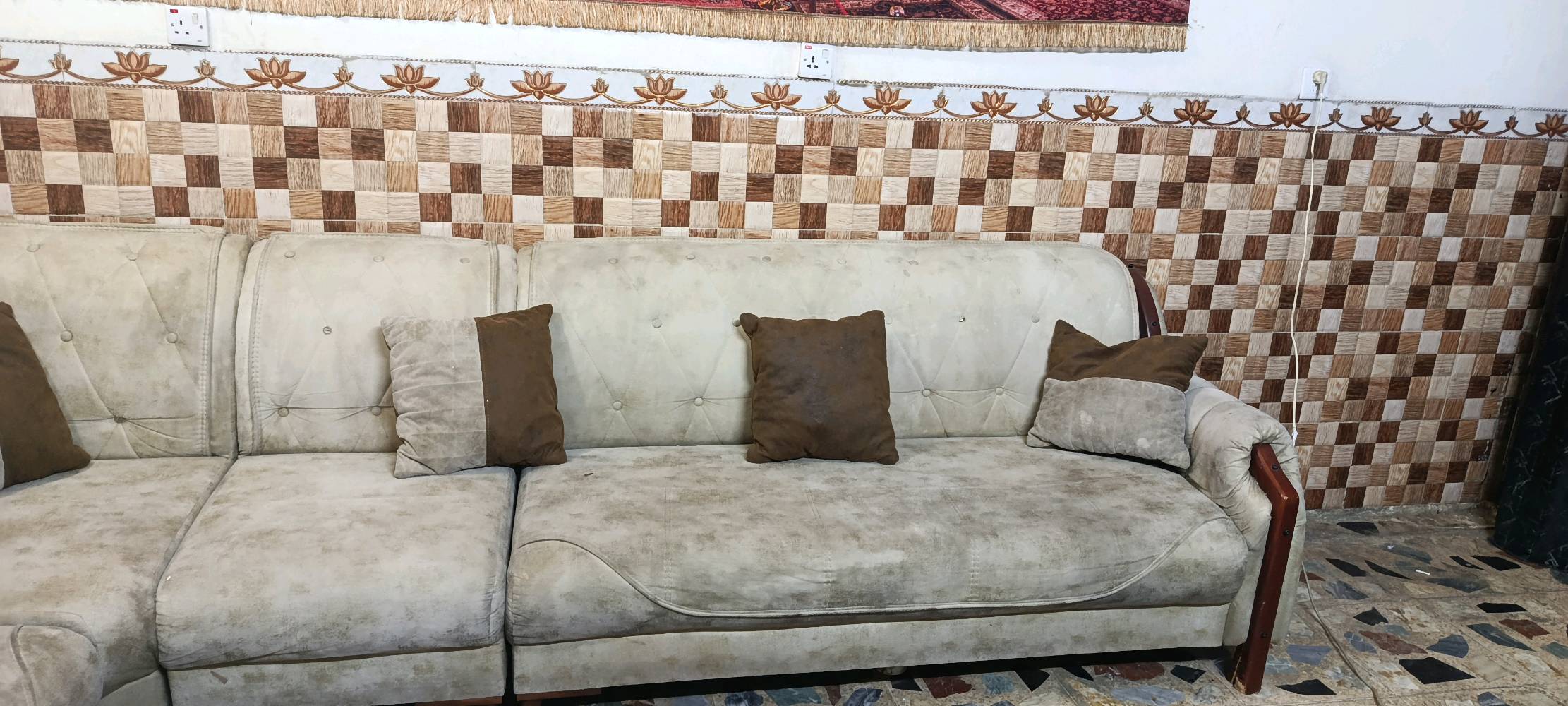 سلام عليكم تخم لبيع تزكام سعره 400 مكان ببغداد مدينة الصدر