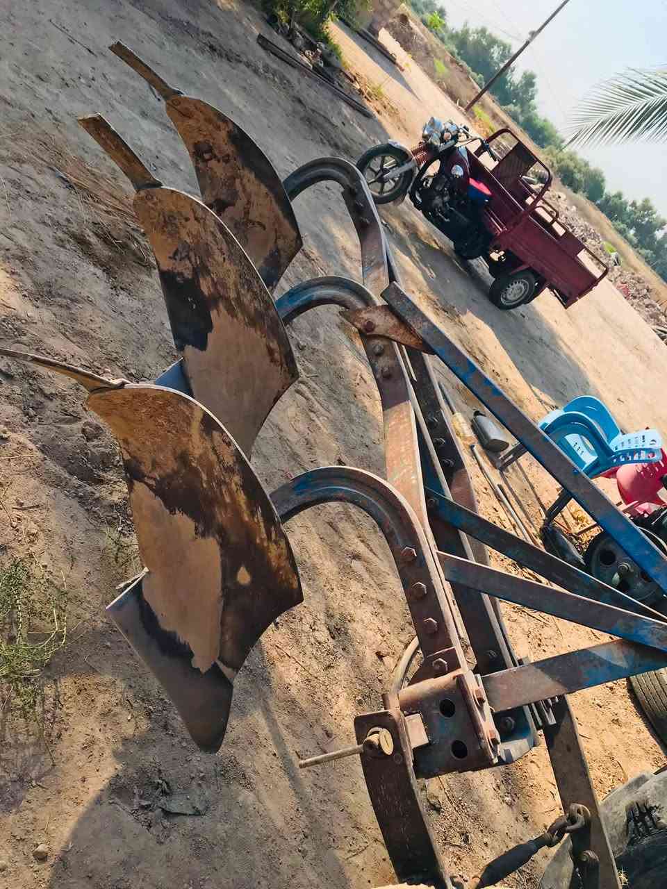 السلام عليكم للبيع فدان حدادة الخميسية مستعمل مكاني كربلاء السعر ٤٠٠ الف
الاستفسار ***********
