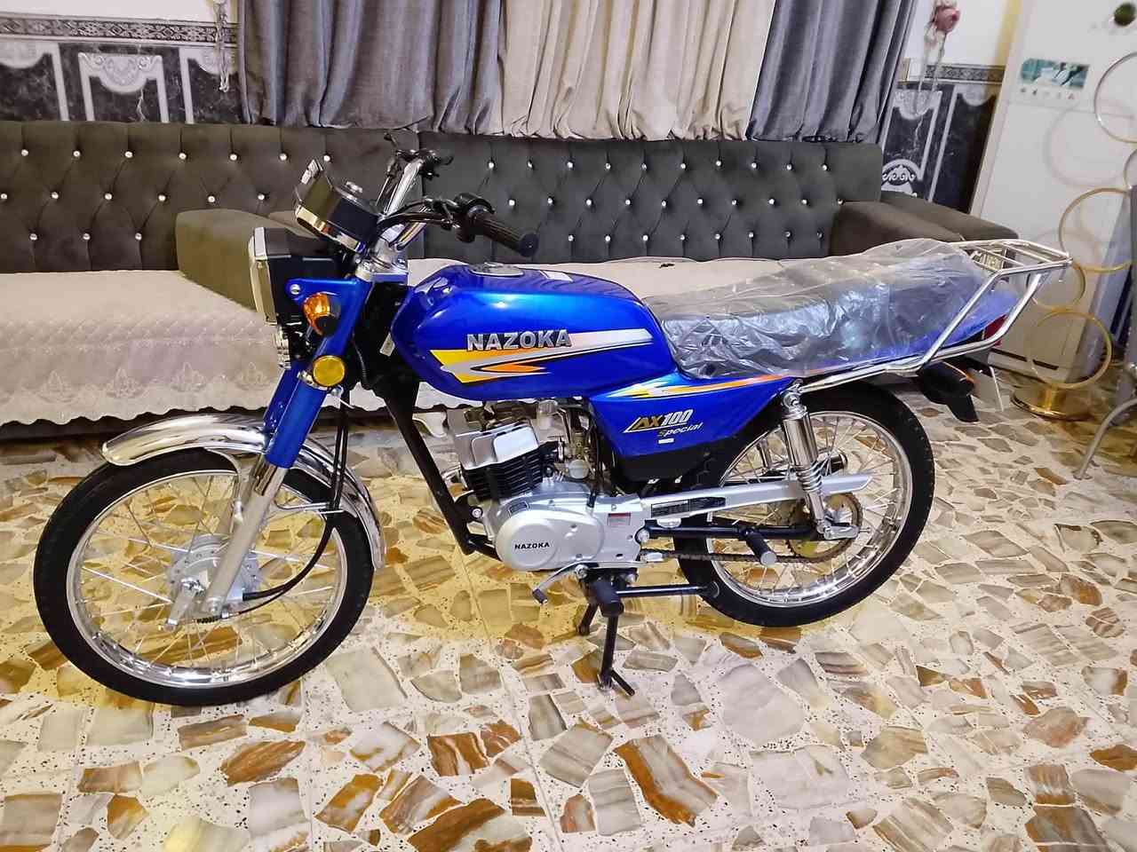 السلام عليكم شباب دراجه البيع وراق سكنر دراجه جديده وخير من الله صاره شهر من طالعه  واني اداوم سبوع بسبوع يعني تطلع قليل الدراجه الريده  بيه خير ويدلل السعر 800 وبيه مجال(  المكان طوريج  ) ***********

