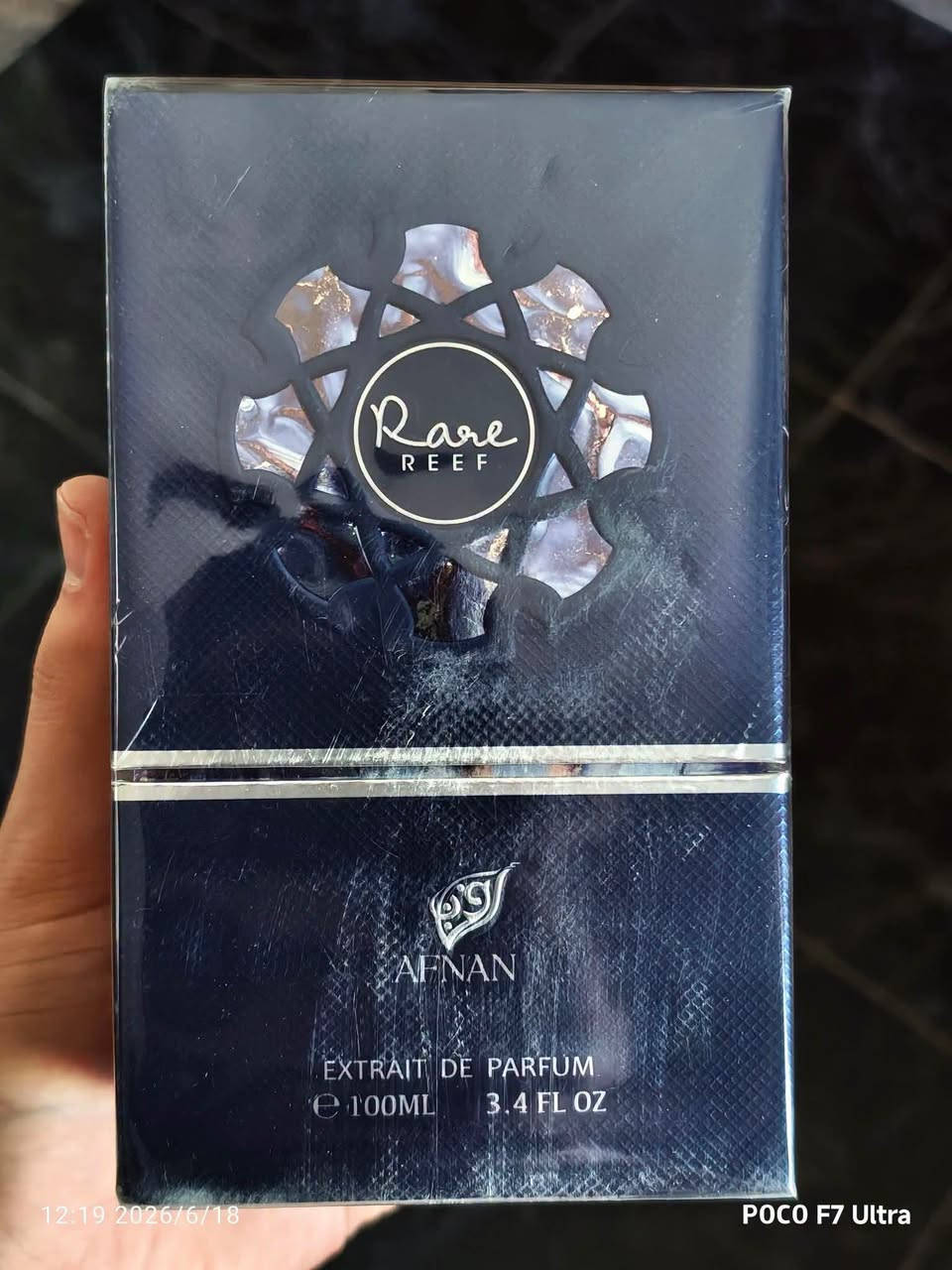 للبيع مجموعه من اقوى العطور ثبات وفوحان وجاذبيه وبأسعار مناسبه جدا ❤️‍🔥🔥😏
عطر لكود براون الاصلي من كرم العطاء بسعر 45 الف فقط 😍 
عطر افنان 9pm  الاصلي بسعر 35 الف فقط 😍 
عطر تراثي بلو الاصلي بسعر 43 الف فقط 😍 
عطر ريل ريف الاصلي من افنان بسعر 45 الف فقط 😍 
متوفر خدمه توصيل لجميع محافظات العراق 
رقم الهاتف ***********
