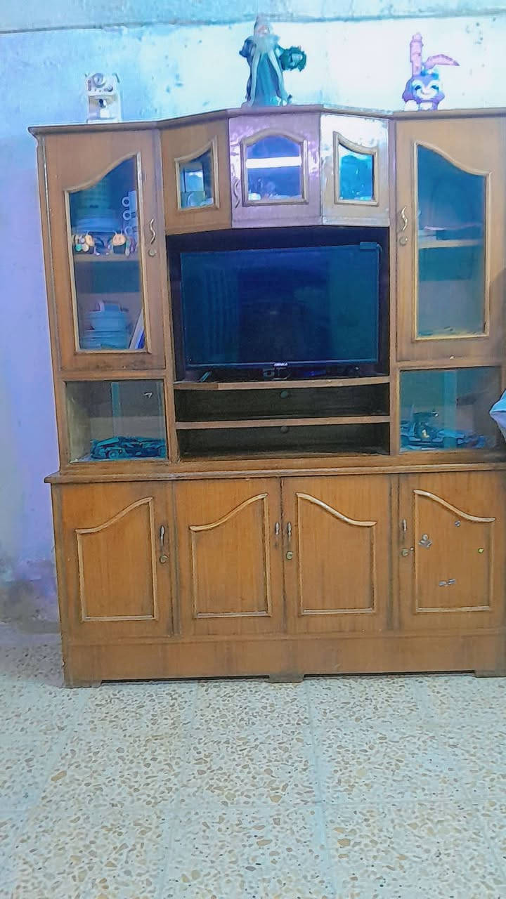 للبيع لتواصل ***********
