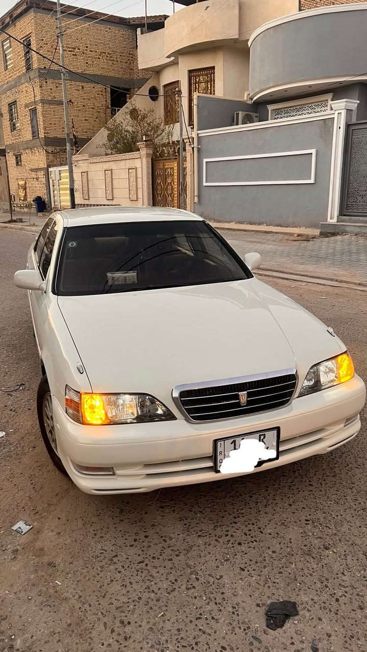 سلام عليكم
سياره كرسته 2000
رقم الماني بسمي 
السياره مكفوله م نقل جثه و الكصه 
سياره جهازه من كلشي 
السعر 75
رقم الهاتف ***********
