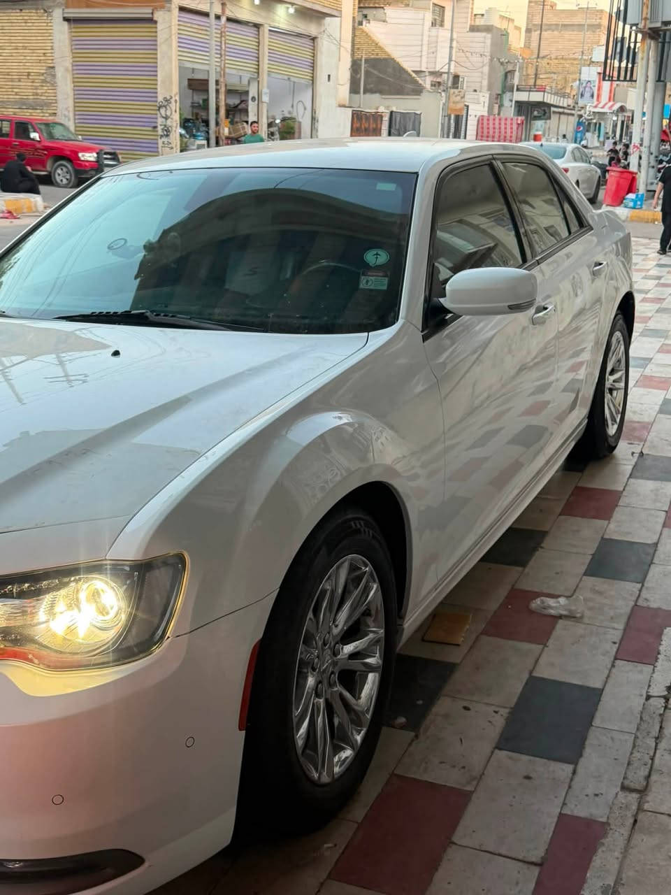 اوباما كرايسلر كفاله عامه فئة الكور وارد امريكي رقم كربلاء تقرير السياره فول مواصفات مكفوله من الزلغ وبيها سونار عداد المسافه 65مايل وبيها تخم تاير ستوه مشدود وويل مكسيكي لاستفسار *********** السياره موديل 19 دخول جديد السعر 262
