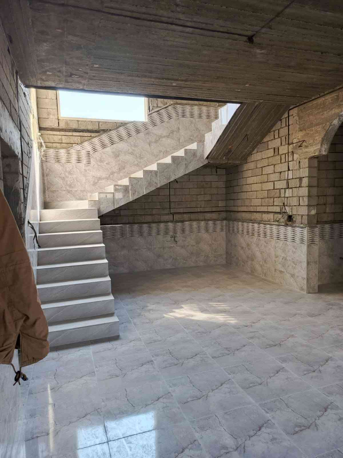 اسطة سراميك • متفرغ • شغل رقم واحد
