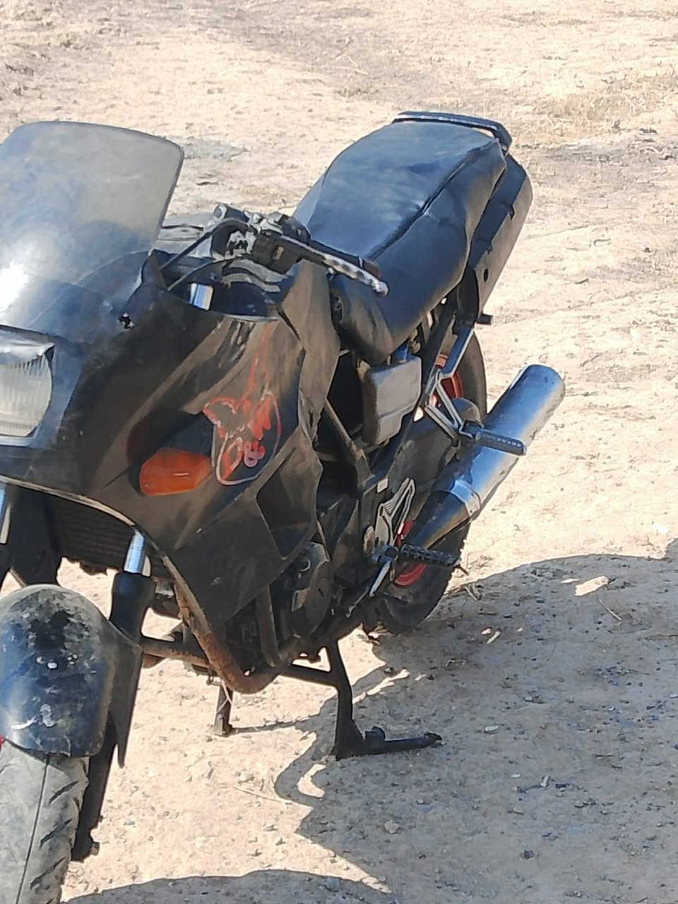 السلام عليكم
بطح كاوسكي نضيف بي رخاوه بل محرك  سعر 250يرهم بيع ومراوس مكاني الشوره اتصال ***********
