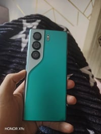 تليفون  للبيع تكنو كامون 40 برو 5 جي جهاز نضيف  شاشه منحنيه شاحنه موجو...