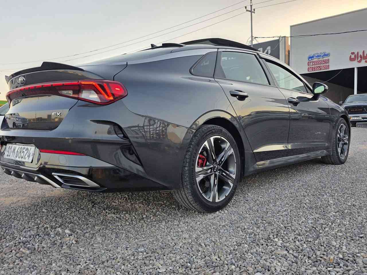 السلام عليكم
‏KIA k5 2021 

حادثها جانبي جهة السايق بابتين وجامرلوغ خلفي

رقم الشاصي

5XXG34J21MGOO3846

اخوان السياره EX فول مواصفات تقريبا 

مواصفاتها:

سقف بانوراما وبصمه تشغيل وبصمات ابواب وتشغيل عن بعد ، الكير 8 سرعات

- تشغيل عن بعد

- قيادة ذاتية و مثبت سرعة ‏و Auto hold ، وهاند بريك كهربائي

- مصابيح أمامية LED

-المصابيح الخلفيه LED

-الضوء النهاري الامامي اصفرر 💛"

- شاشة لمس اكبر حجم عالي الدقة ، نظام Android Auto السلكي و Apple CarPlay

-شاحن لاسلكي ومنافذ شحن USP امامي وخلفي

- رادارات : مساعد تفادي الاصطدام الأمامي نظام المساعدة على تجنب الاصطدام الأمامي (FCA) ومساعد تجنب الاصطدام الخلفي عند المرور العابر (RCCA) مع تحذير مغادرة المسار مع التوقف الذاتي عند الرجوع اذا كان هنالك عابر .

-اشارات بالمري وضوء النقطه العمياء

- أضواء ترحيب عند الاقتراب

تدفئة تبريد الكشنات الامامبة

- مكيف هواء أوتوماتيكي مزدوج المنطقة

- كشنات جلد رصاصي

- كامره خلفيه دوارة مع كاميره

- فول تحكم ستيرن

-٥ وضعيات قياده

-تشغيل الاضاءه الداخلية عن طريق الاستشعار

ماشيه ٩٢ ميل 

سعرها 139 ورقه وبيها مجال للخيرين .

رقمي ***********
