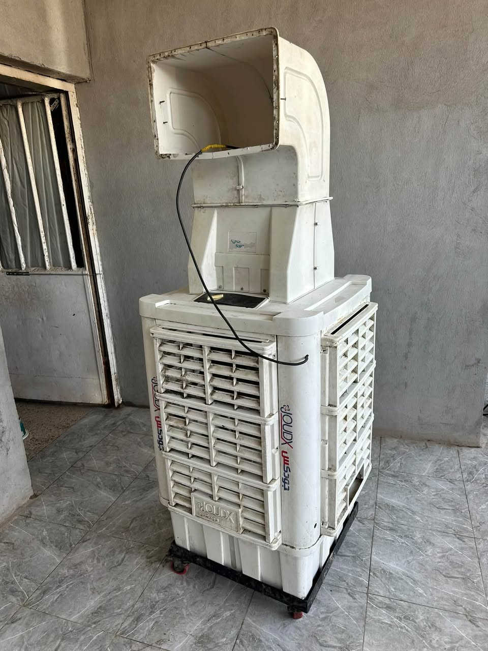 إسلام عليكم مبرده حجم 50زركه
سعر 170  ولبيضه ب 80 غسلتها وماطور صار ثكيل 
مكان ابي غريب ***********
