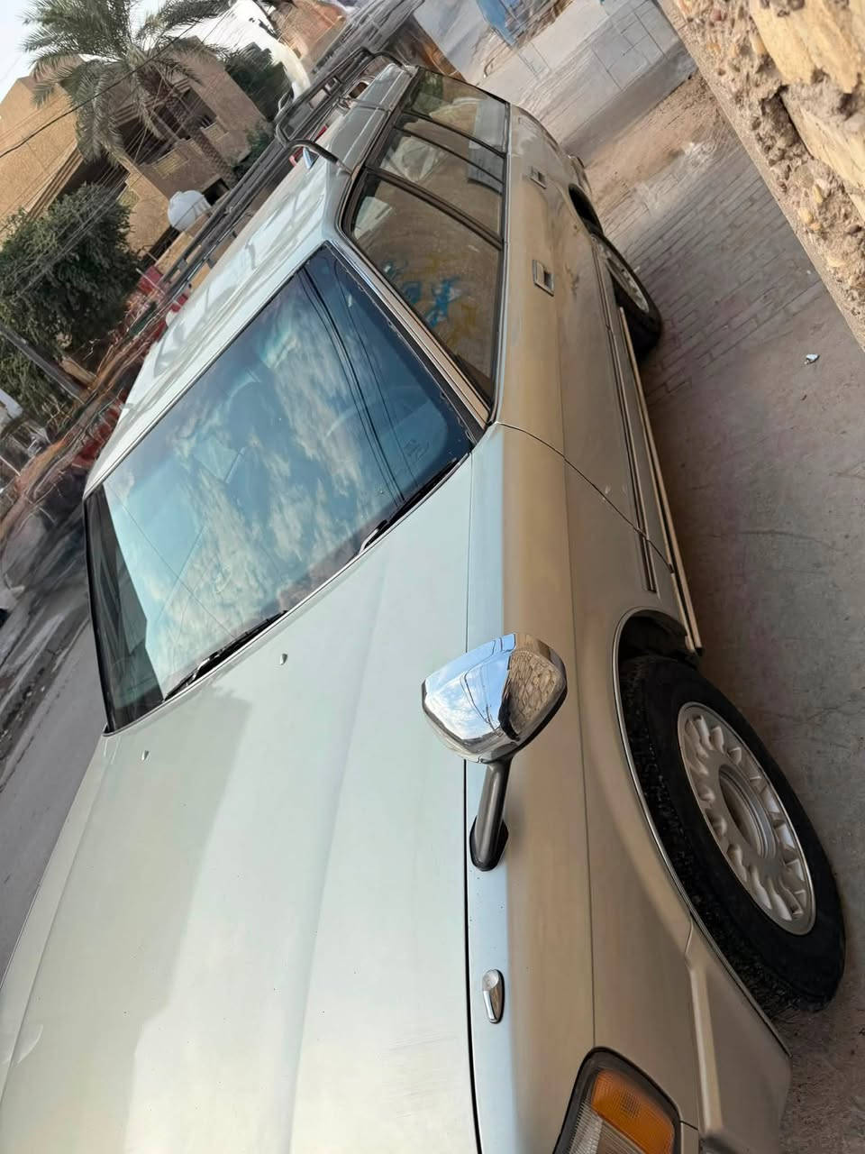 سلام عليكم كراون ستيشن للبيع مديل 2000
رقم بصرة مشروع وطني كير ومحرك بطة مكفول
سيارة تعمير بل كامل صبغ للجمالية حدادية جديدة 
تخم تاير جديد سعر 55 ورقة بيهة مجال 
ستفسار اكثر ***********
