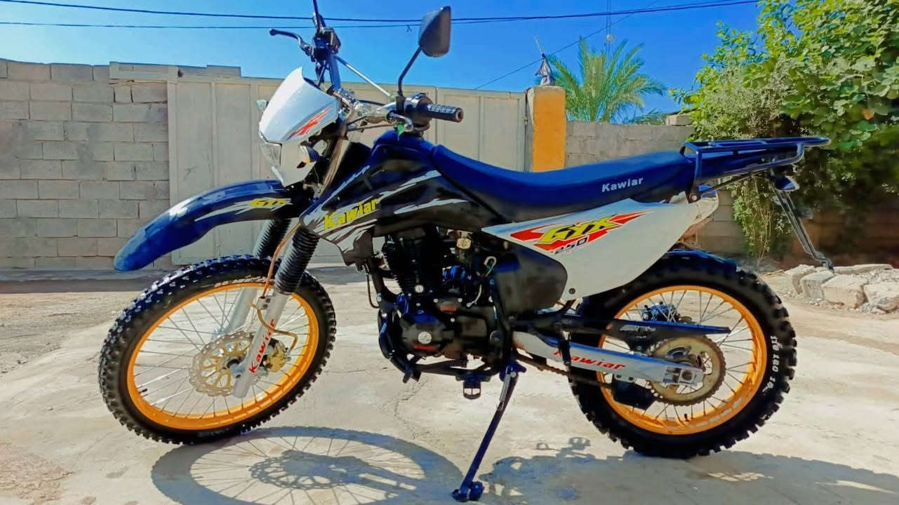 السلام عليكم 🩵
قفاز كاويار للبيع
موديل 24 
محرك 250CC
اوراق كرتونيه
سعر خاص 
العنوان ديالى                                                              دلي عباس طريق 
قريه العجيمي  
رقمي‏// ‪ ***********‬‏  مو شراي يا تعبني ولا تعبه
