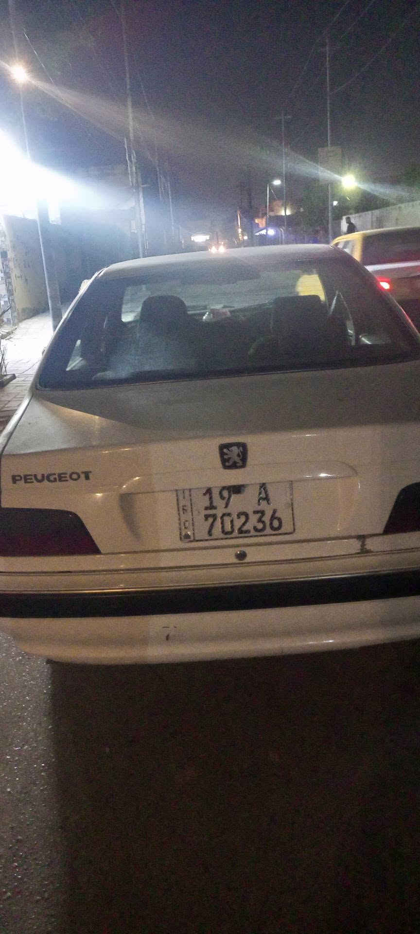 بيجو باص مديل 2024 رقم كربلاء جديد هزه جديده باسمي حرة ثاني يوم ادوارها ب اسمك بيها ضربة يم قبق البانزين ومصلحه عوزه صبغ للاستفسار الاتصال على الارقام ***********.  *********** موقعها حي الصدر الاول خلف بانزين خانه الكفيل السعر 76 مع المجال
