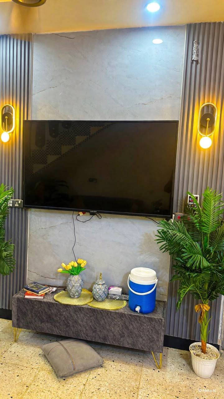 🏡بيت  للبيع - بيت طابقين حديث 

​📍 الموقع المميز: دور الزراعة الثالثة - قريب على تقاطع القدس.
​📐 المساحة: 108 متر مربع.
​📏 الواجهة والنزال: واجهة 6 متر × نزال 18 متر.
​💰 السعر: مناسب جدا
​🛠️ التفاصيل والتصميم الداخلي
​🛏️ غرف النوم: يحتوي على 3 غرف نوم.
​🛋️ الاستقبال: صالة استقبال واسعة.
​🍳 المطبخ: 
​🚿 الصحيات:
.
​⚡ الخدمات الأساسية: متوفرة بالكامل (ماء 💧، كهرباء ⚡، تبليط الشوارع 🛣️).
​☀️ طاقة متجددة: يحتوي الدار على تأسيس كامل للطاقة الشمسية.
​📜 الوضع القانوني (السند)
​📄 نوع السند: طابو زراعي صرف.
​✍️ شرط البيع: الوكالة والتحويل أصولياً.
​📞 للإستفسار والتواصل
​📱 رقم الهاتف: ***********
​💬 المراسلة: عبر البريد (ماسنجر)

نص مكتوب في الصور:
- Meta AI
