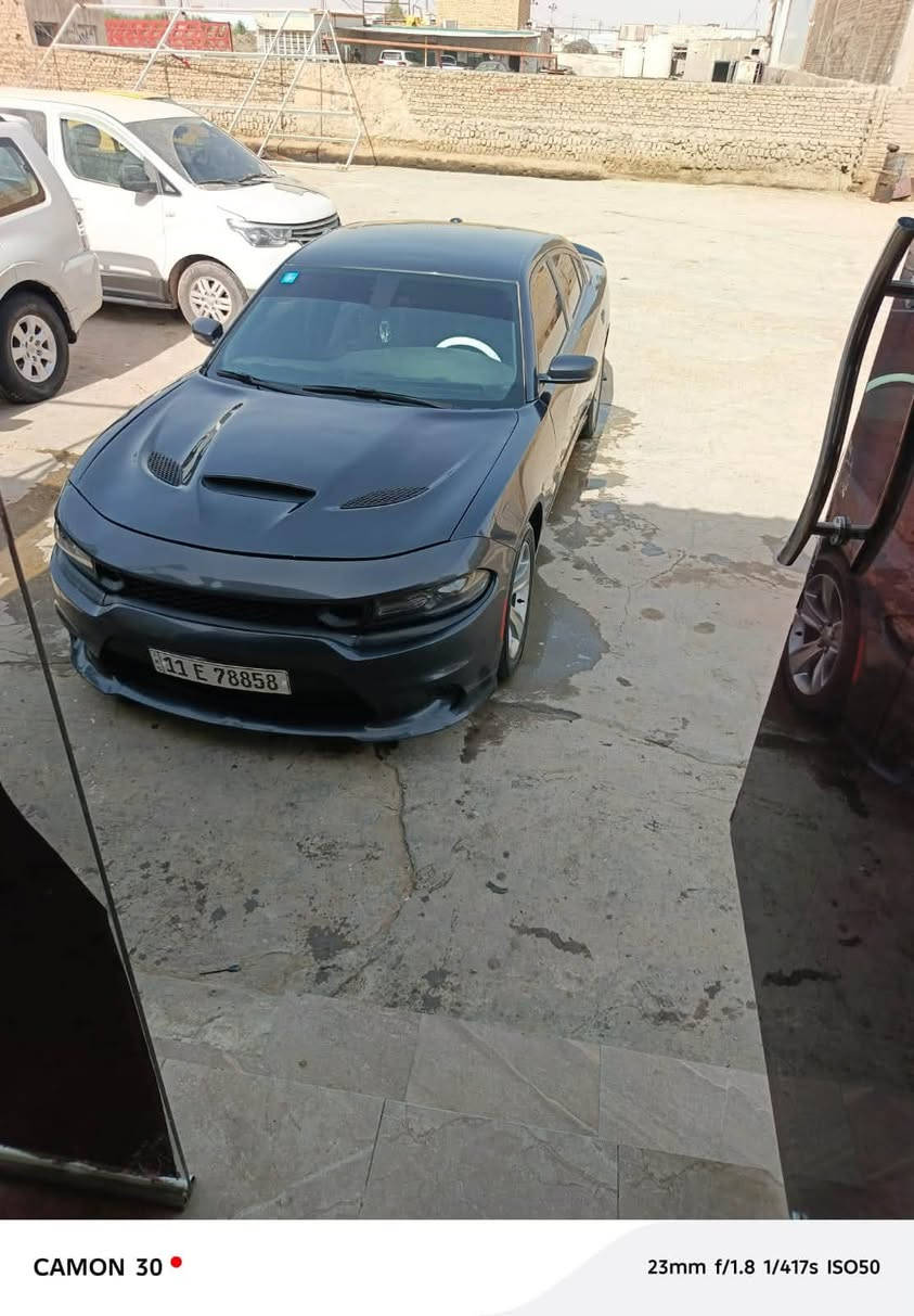 جارجر 2018 لبيع 
رقم بغداد باسمي سنويه لل 2031 

محرك 3600 6 سلندر 

تو ويل 

كامرة خلفية حساسات شاشة كبيرة 

تشغيل عن بعد وباقي المواصفات 

مكينة وكير وأكسل وحدادية وتبريد جاهز 

السيارة استخدام شخصي جاهزة مابيها نقص 

صور حادثها بالمنشور فقط حادثها مال الوارد جاملغ نفسيته بارد وبنيد محدث
بالعراق مكفوله 

‼️السعر علق بتم يجيك السعر بالخاص ‼️

📍مكان السياره الدوانيه 

📞رقم صاحب السيارة ***********
