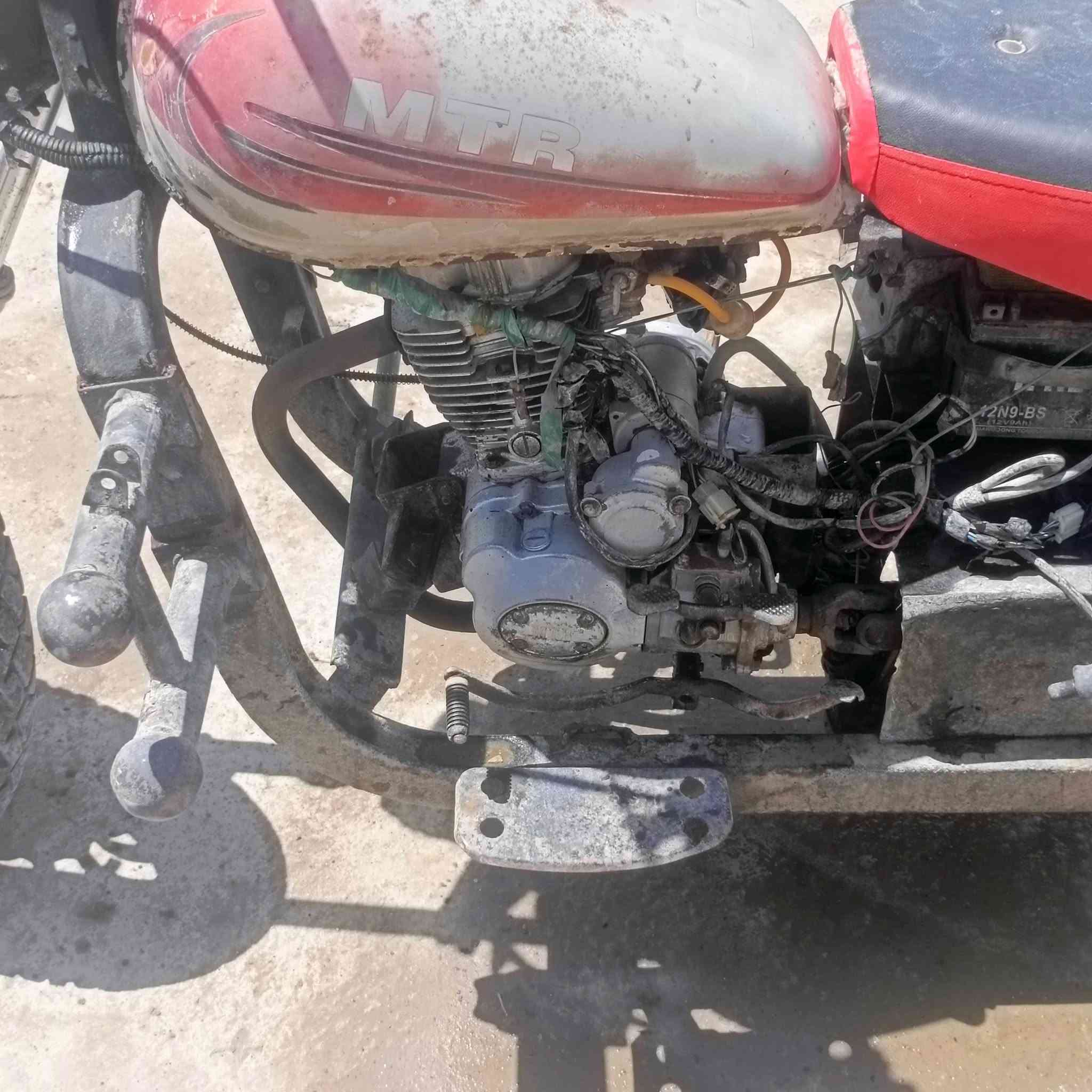 السلام عليكم ستوته MTR للبيع  كلك مكفوله من السرقه  ملاحضه البدي مالته موجود اذا تريده  اتصل  وبيك خير ودلل ستوته خير من الله  مكفوله شاصي وركبه تجي تشغل وتطلع  *********** بيه واتساب
